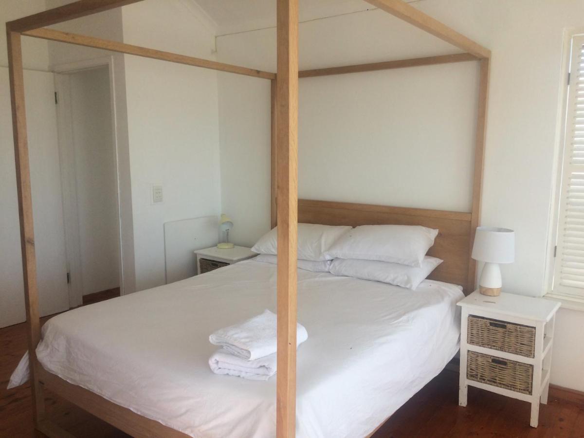Rustic Beach House 300 Steps From The Ocean Cape Town Bagian luar foto