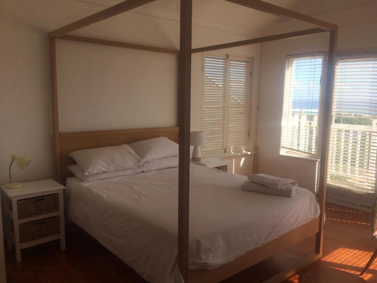 Rustic Beach House 300 Steps From The Ocean Cape Town Bagian luar foto