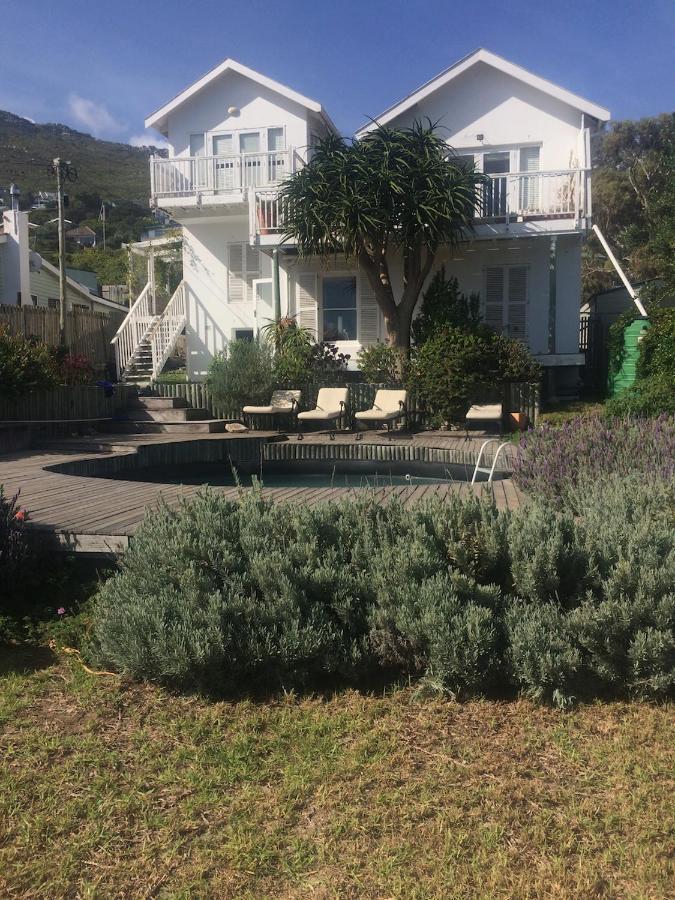 Rustic Beach House 300 Steps From The Ocean Cape Town Bagian luar foto