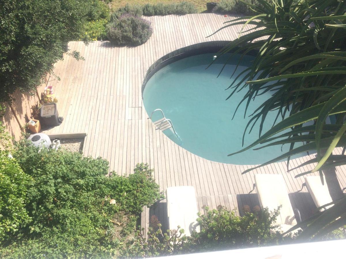 Rustic Beach House 300 Steps From The Ocean Cape Town Bagian luar foto